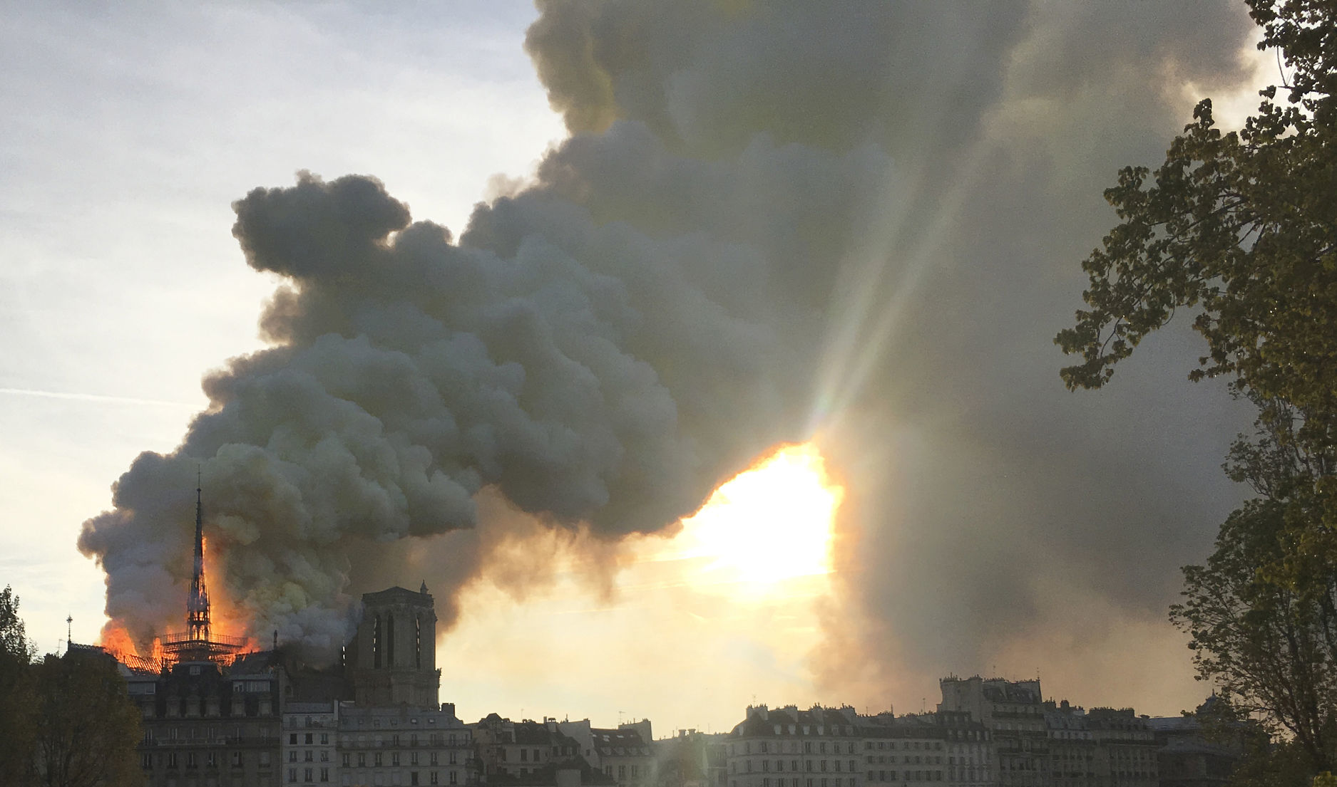 France Notre Dame Fire